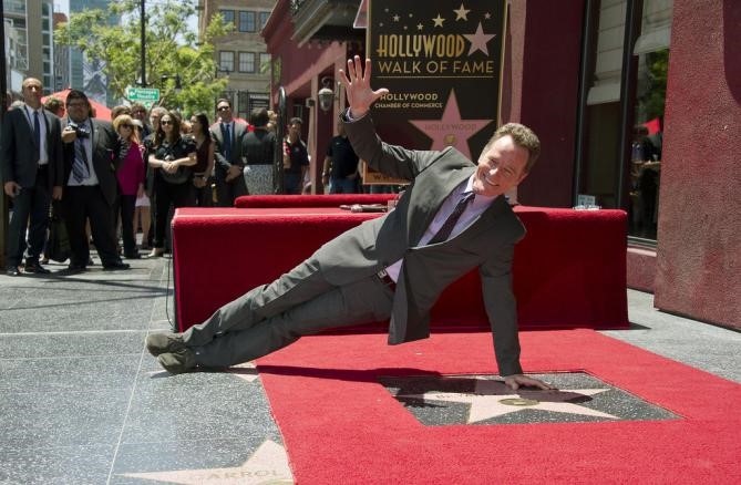 Bryan-Cranston-Gets-Star-Hollywood-Walk-Fame